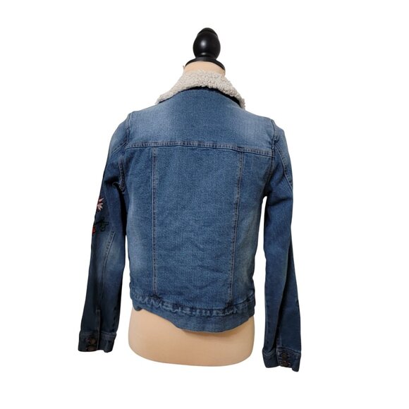Jolt Size S Denim Jacket With Sherpa Lining and Floral Embroidery, Gently Used - Picture 5 of 12
